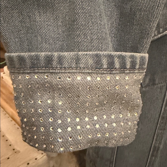 Rebecca Minkoff Cuffed Bedazzled Button-Down Denim Jacket – Size L - Picture 3 of 7